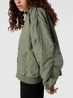 REVIEW Bomberjacke Mit Stehkragen - Olivgrün -Peek Cloppenburg Geschaft 8h532hij652j4jql8l74ikqg8p3kmh2d8grl6k9l6t65al2l9p94idhjap14aea8a50j8kpl99934l2ca13mcdhm6op38o9ic9j3ap1k6srj2e1gcks62e1gclj36c326ks3cp8