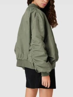 REVIEW Bomberjacke Mit Stehkragen - Olivgrün -Peek Cloppenburg Geschaft 8p5kge2290okil2f6d5jaciea0ok6ka88csk2hq4a993aiil9534ejpk8da4mli19d434l9p98rkgh276go3ior3clhj0eb360pjee1kc8sm6e1gccrj8e9k6or3gcr471gmae8