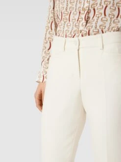 Cambio Stoffhose Mit Bundfalten Modell 'Renira' - Offwhite 9 Cambio Stoffhose Mit Bundfalten Modell 'Renira' - Offwhite -Peek Cloppenburg Geschaft 8p734i23a91kog9i9p138c1i69b44khk6l7k6k2h9d4jcd236ta4alhj651koeae71a5agaj94olak1kago3cdb36dij6e9p6gr34e9k6hij6e1j70qj0dhockq3gphn75h3ge8